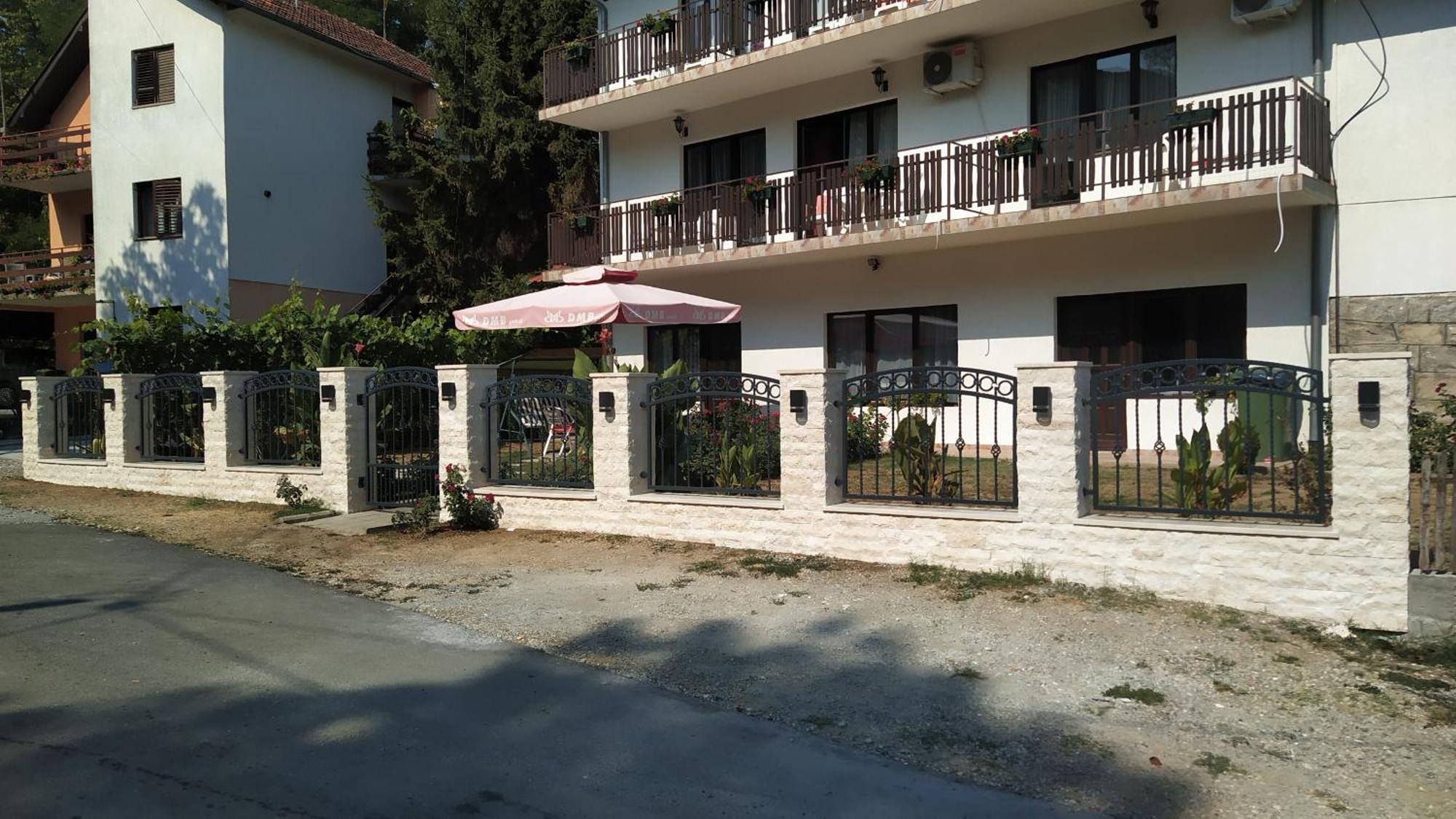 Apartmani "Vila Jelena" Arandjelovac Esterno foto